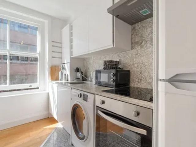 Apartment for rent in Soho, Greater London