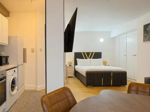 Apartment for rent in Soho, Greater London
