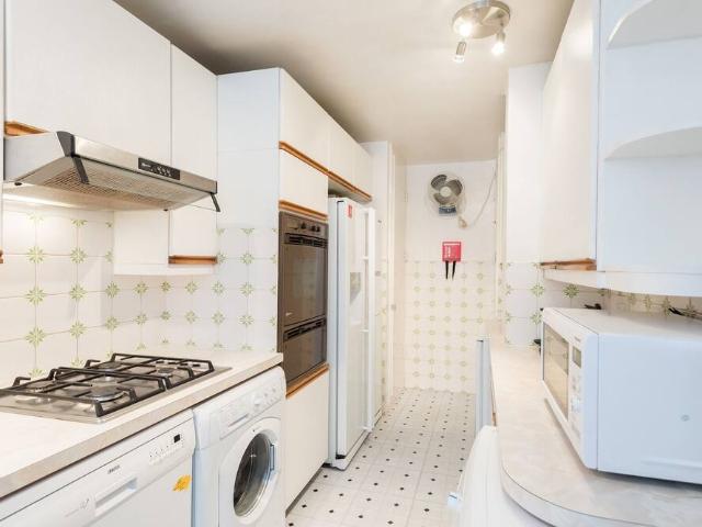 Apartment for rent in East Marylebone, Greater London