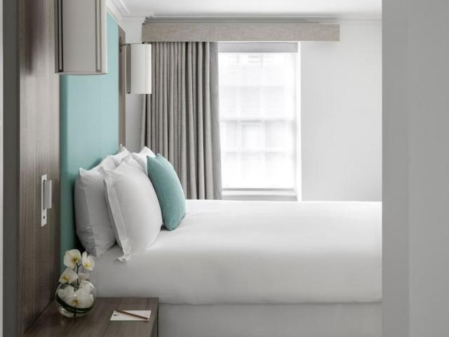 Apartment for rent in Mayfair, Greater London