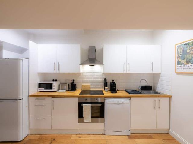 Apartment for rent in East Marylebone, Greater London