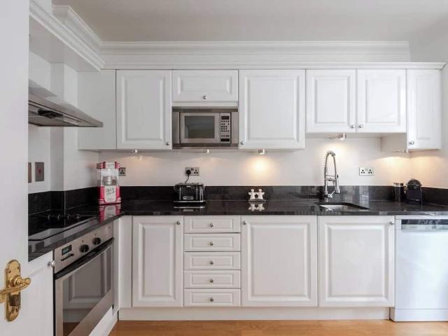 Apartment for rent in East Marylebone, Greater London