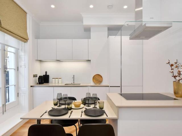 Apartment for rent in St. James's, Greater London