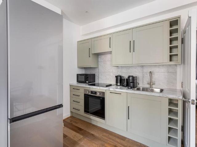 Apartment for rent in London Borough of Camden, Greater London