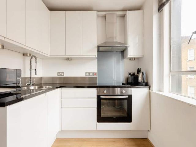 Apartment for rent in London Borough of Camden, Greater London