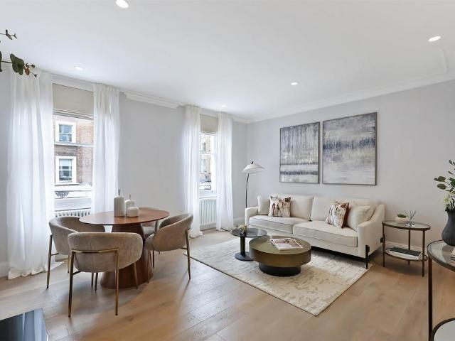 Apartment for rent in Marylebone, Greater London