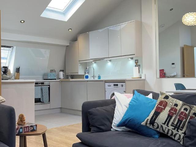 Apartment for rent in East Marylebone, Greater London