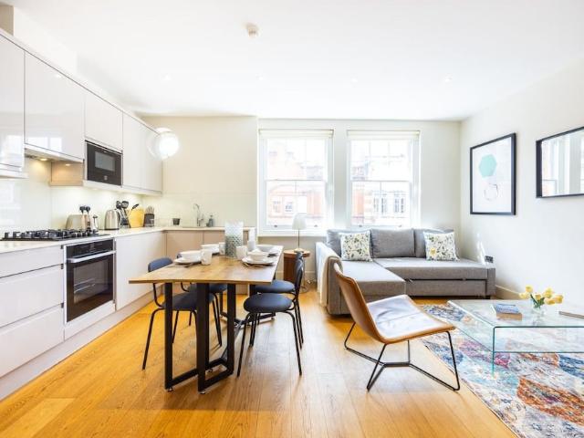 Apartment for rent in East Marylebone, Greater London
