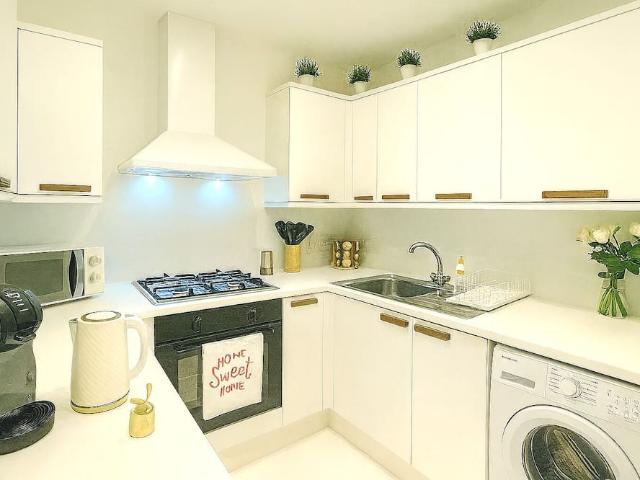 Apartment for rent in East Marylebone, Greater London
