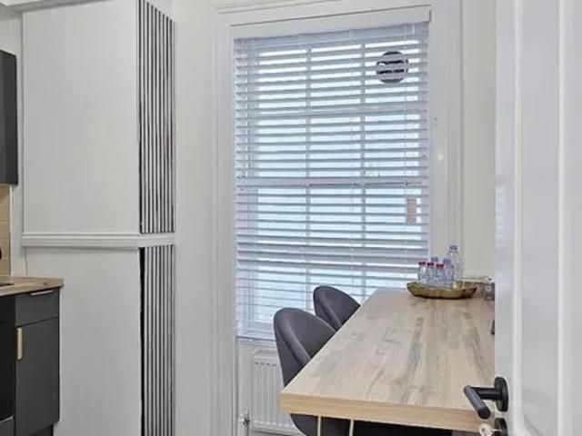 Apartment for rent in Paddington, Greater London