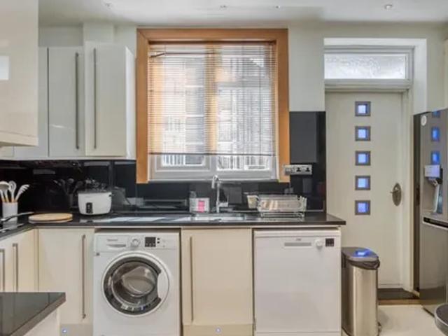 Apartment for rent in Marylebone, Greater London
