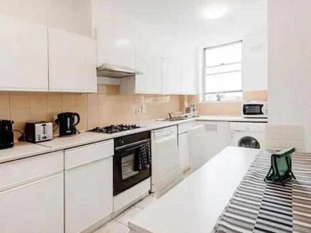 Apartment for rent in Bayswater, Greater London