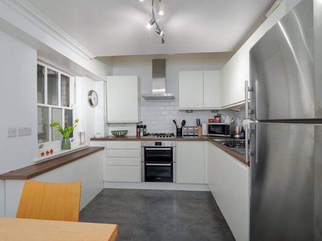 House for rent in City of Westminster, Greater London