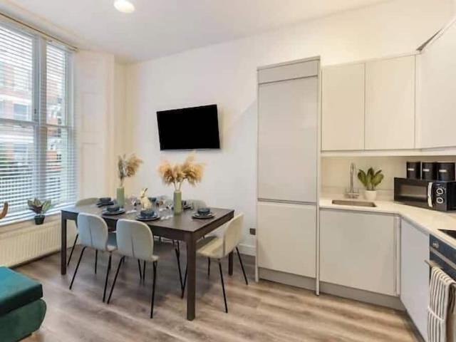 Apartment for rent in Royal Borough of Kensington and Chelsea, Greater London