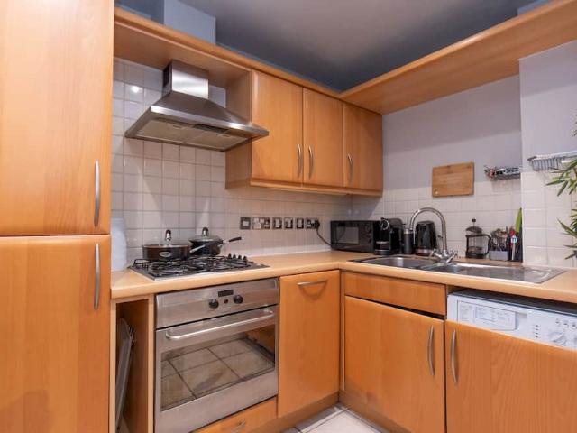 Apartment for rent in Kensal Town, Greater London