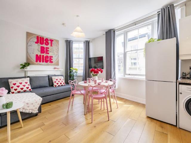 Apartment for rent in Kensal Town, Greater London