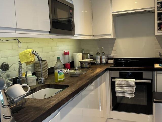 Apartment for rent in Westbourne Green, Greater London