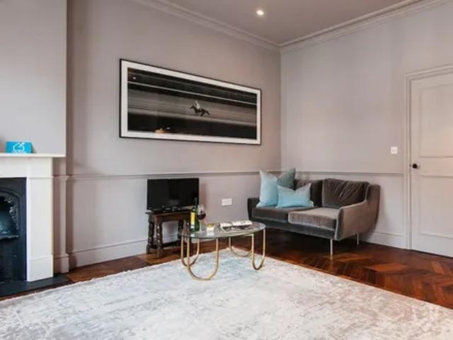 Apartment for rent in Bayswater, Greater London