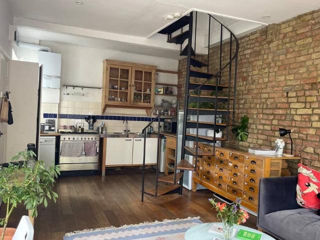 Apartment for rent in London Borough of Ealing, Greater London