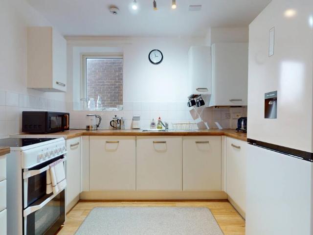 Apartment for rent in London Borough of Ealing, Greater London