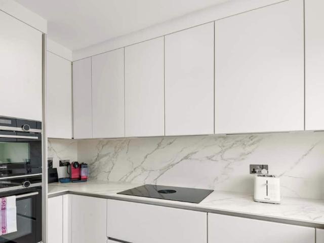 House for rent in London Borough of Ealing, Greater London