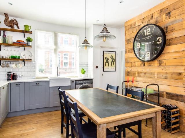 Apartment for rent in London Borough of Hammersmith and Fulham, Greater London