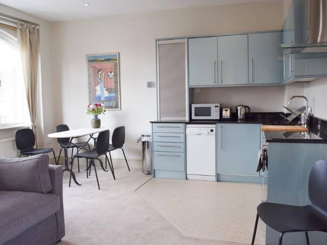 Apartment for rent in London Borough of Hammersmith and Fulham, Greater London