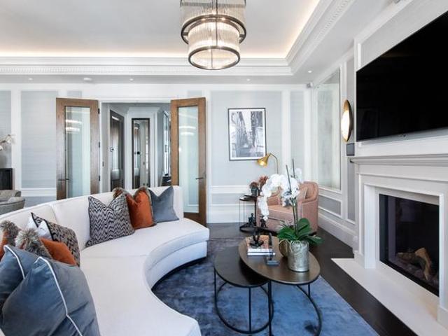 Apartment for rent in South Kensington, Greater London