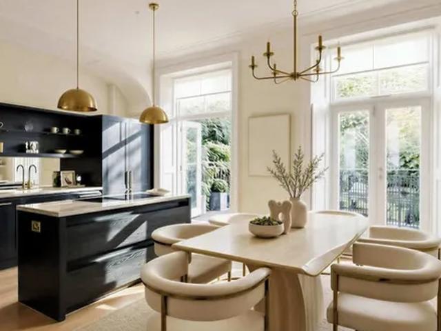 Apartment for rent in Kensington, Greater London