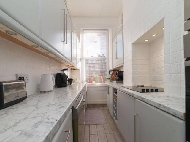 Apartment for rent in Kensal Town, Greater London