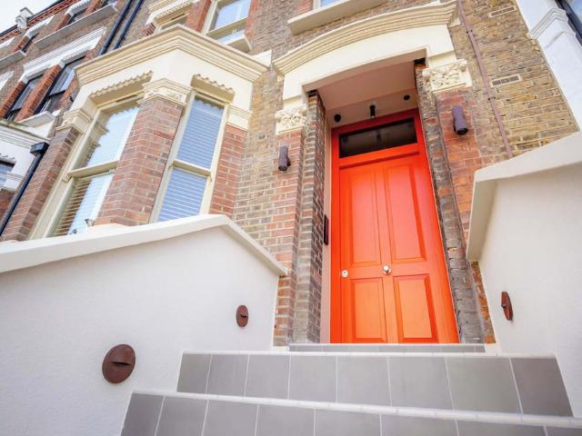 Apartment for rent in Kensal Town, Greater London