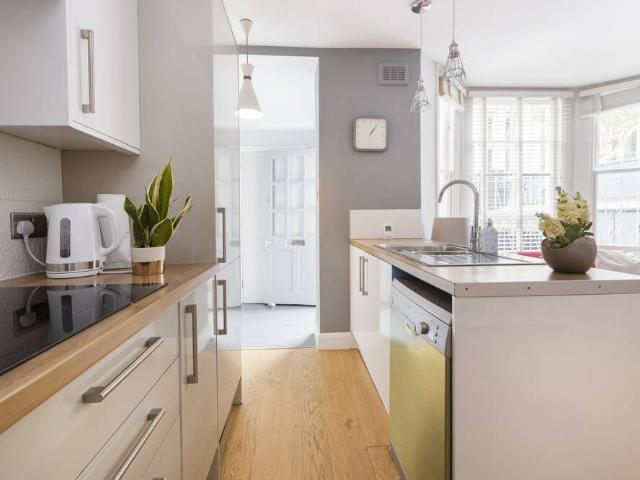 Apartment for rent in Kensal Town, Greater London