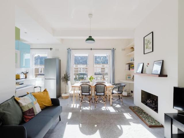 Apartment for rent in Kensal Town, Greater London