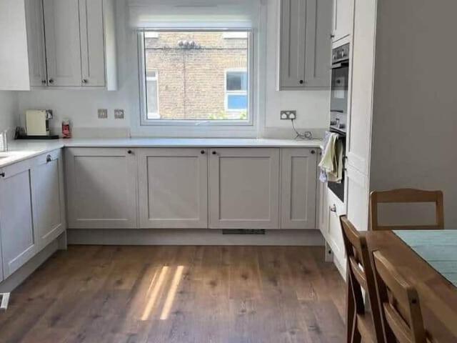 Apartment for rent in Kensal Town, Greater London