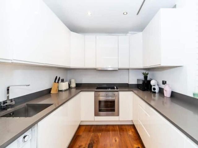 Apartment for rent in London Borough of Camden, Greater London