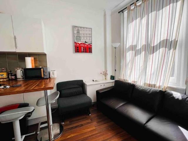 Apartment for rent in London Borough of Camden, Greater London