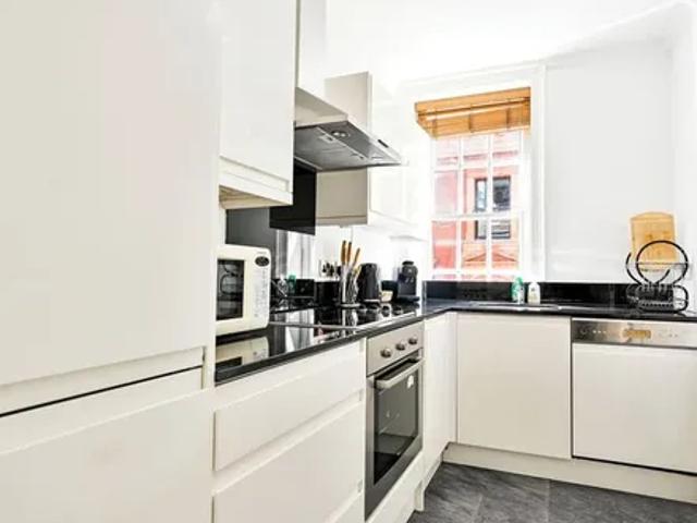 Apartment for rent in Covent Garden, Greater London