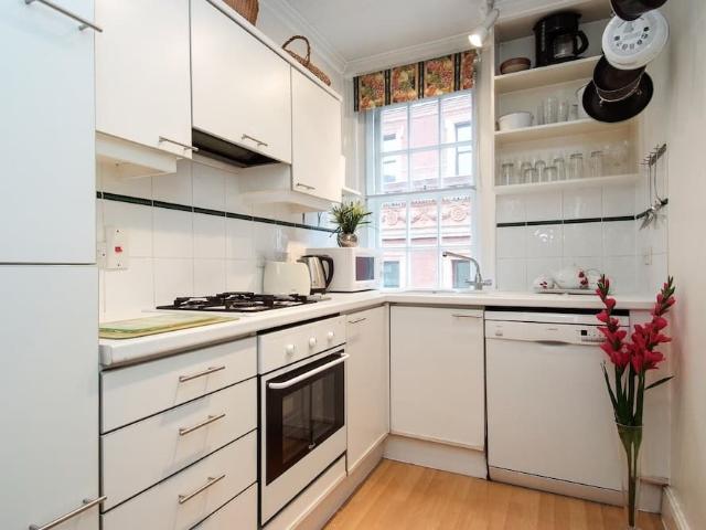 Apartment for rent in Covent Garden, Greater London