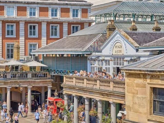 Apartment for rent in Covent Garden, Greater London