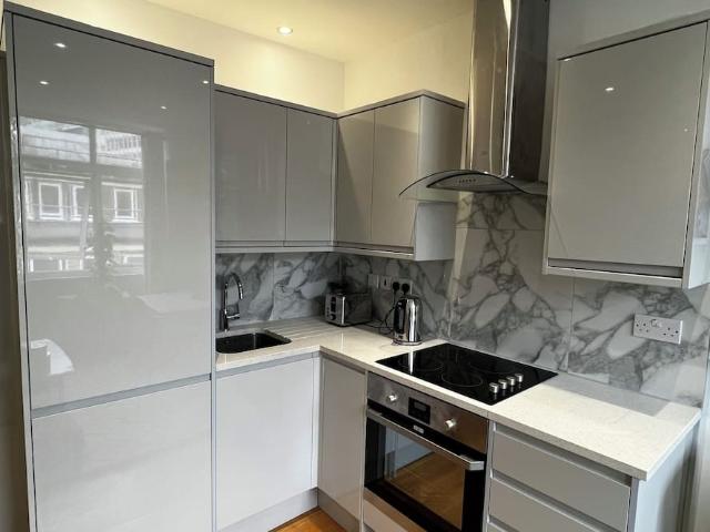 Apartment for rent in Seven Dials, Greater London