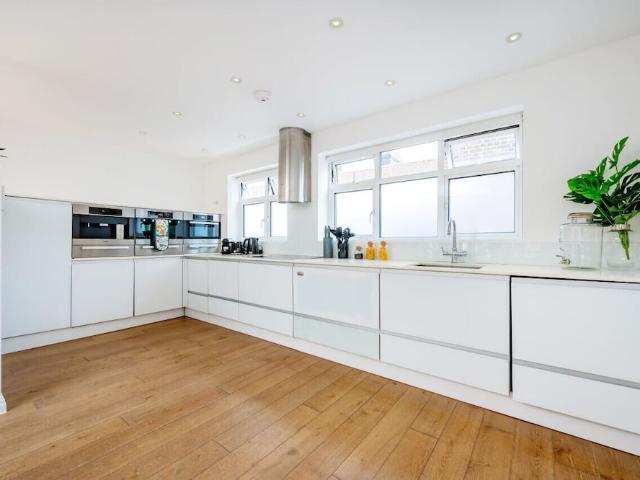 Apartment for rent in Covent Garden, Greater London