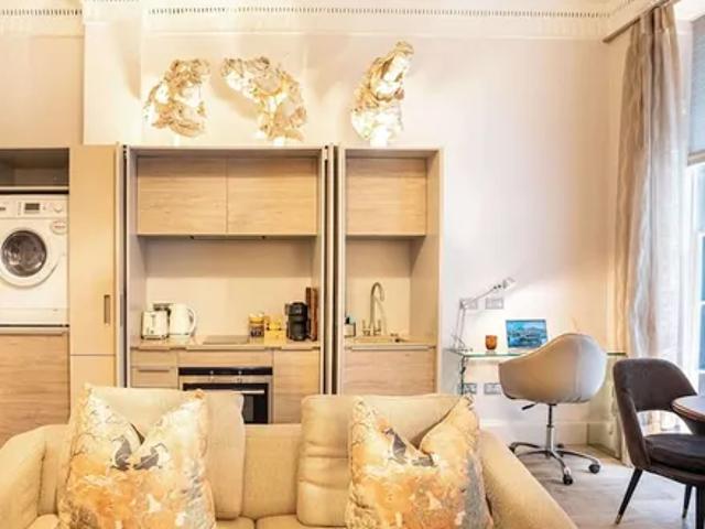 Apartment for rent in Westminster, Victoria