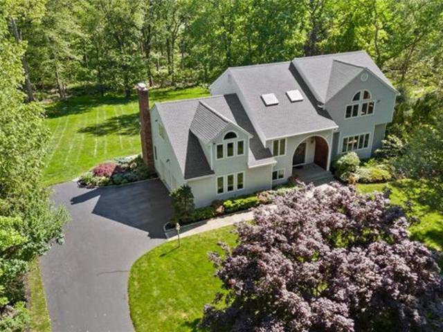 House for sale in Somers