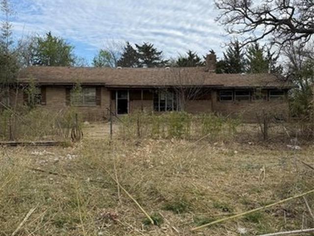 House for sale in Carter, Oklahoma