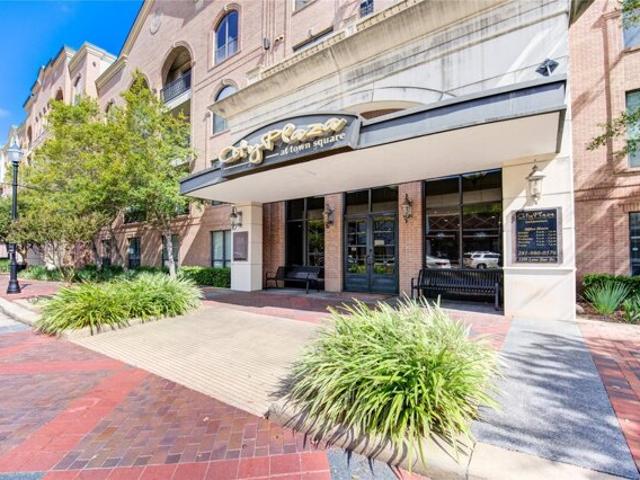 Condo for sale in Sugar Land, Texas