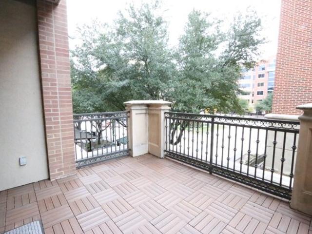 Condo for sale in Sugar Land, Texas