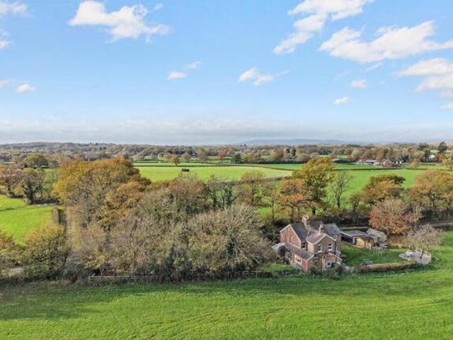 House for sale in Red Hill, Surrey