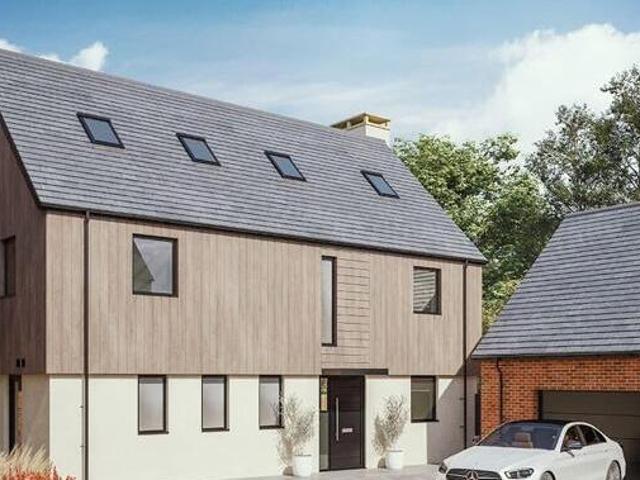 House for sale in Feckenham, City Of Bristol