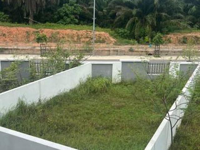 Terraced House for sale in Wellesley, Penang