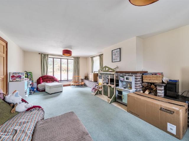 House for rent in Coryates, Dorset